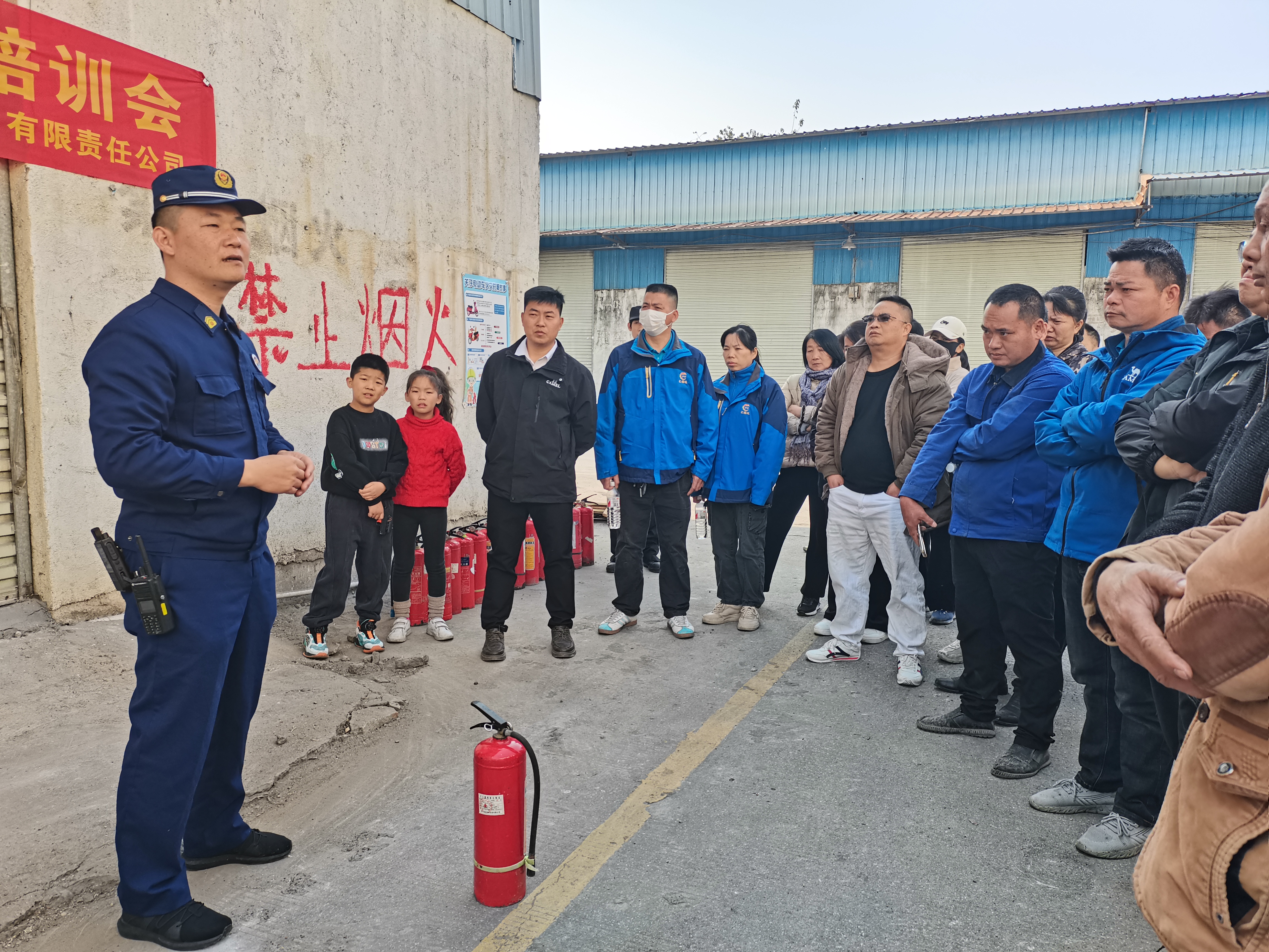 ZLG理工 冷風機 參加 消防演練 做到有備無患